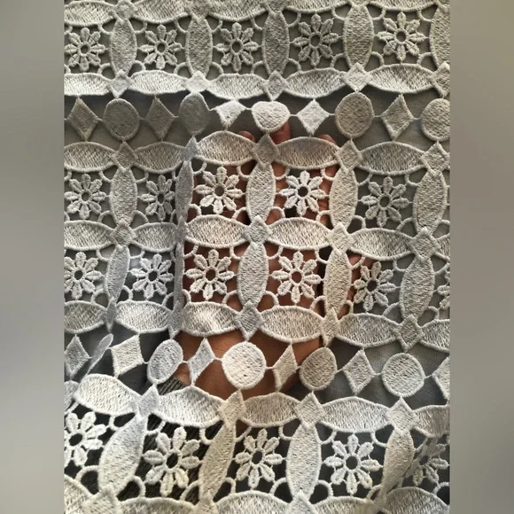 Donna Karan Hoodie - Picture 6 of 10